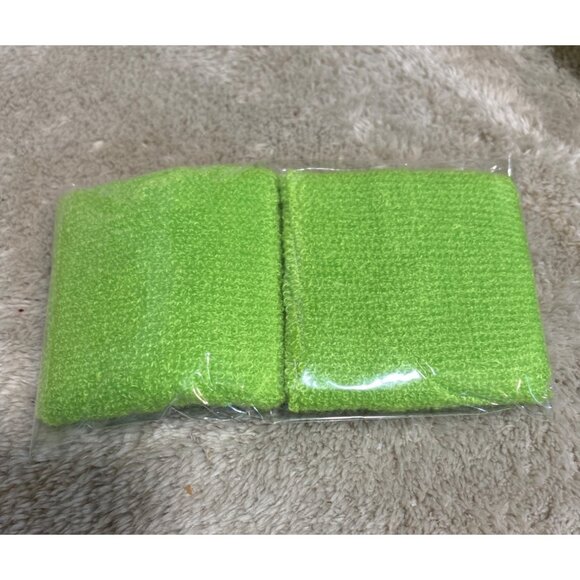 6-In-1 Fitness Pack For Wii Fit With Mat Bag Socks Bands & More - Picture 13 of 16